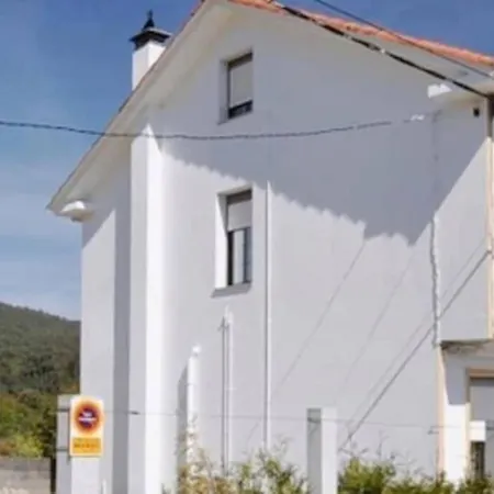 A Casa De Abaixo - Casa De Pueblo A 10 Minutos De La Playa Santa Marina (A Coruna)